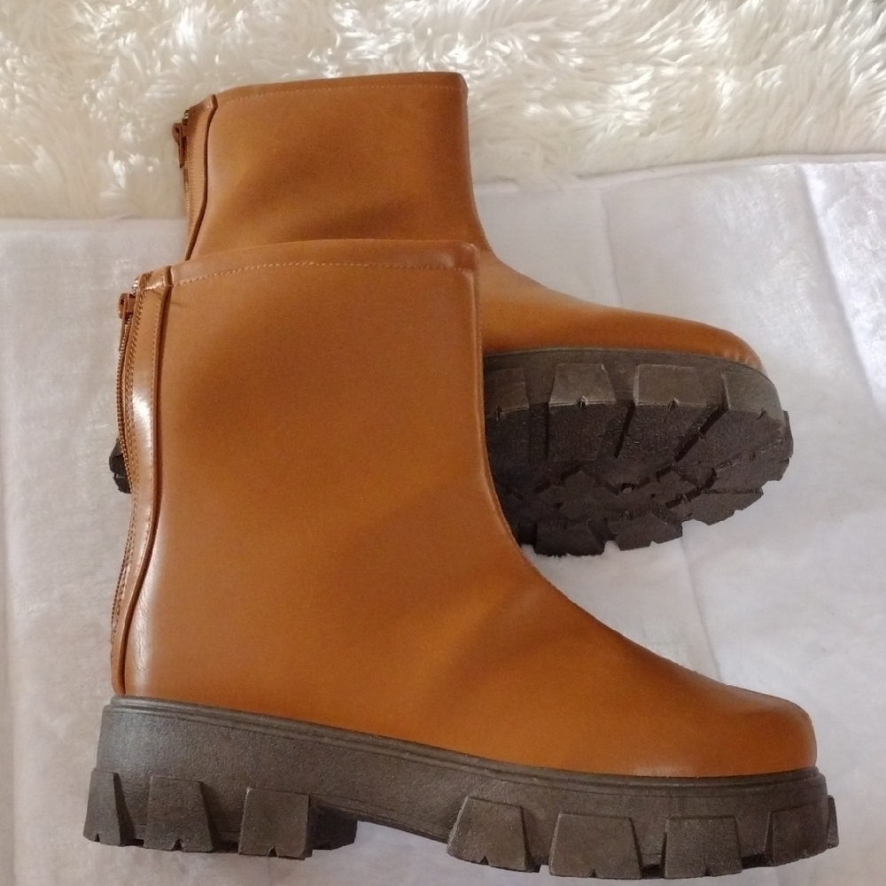 Brown Woman's Ankle Boots